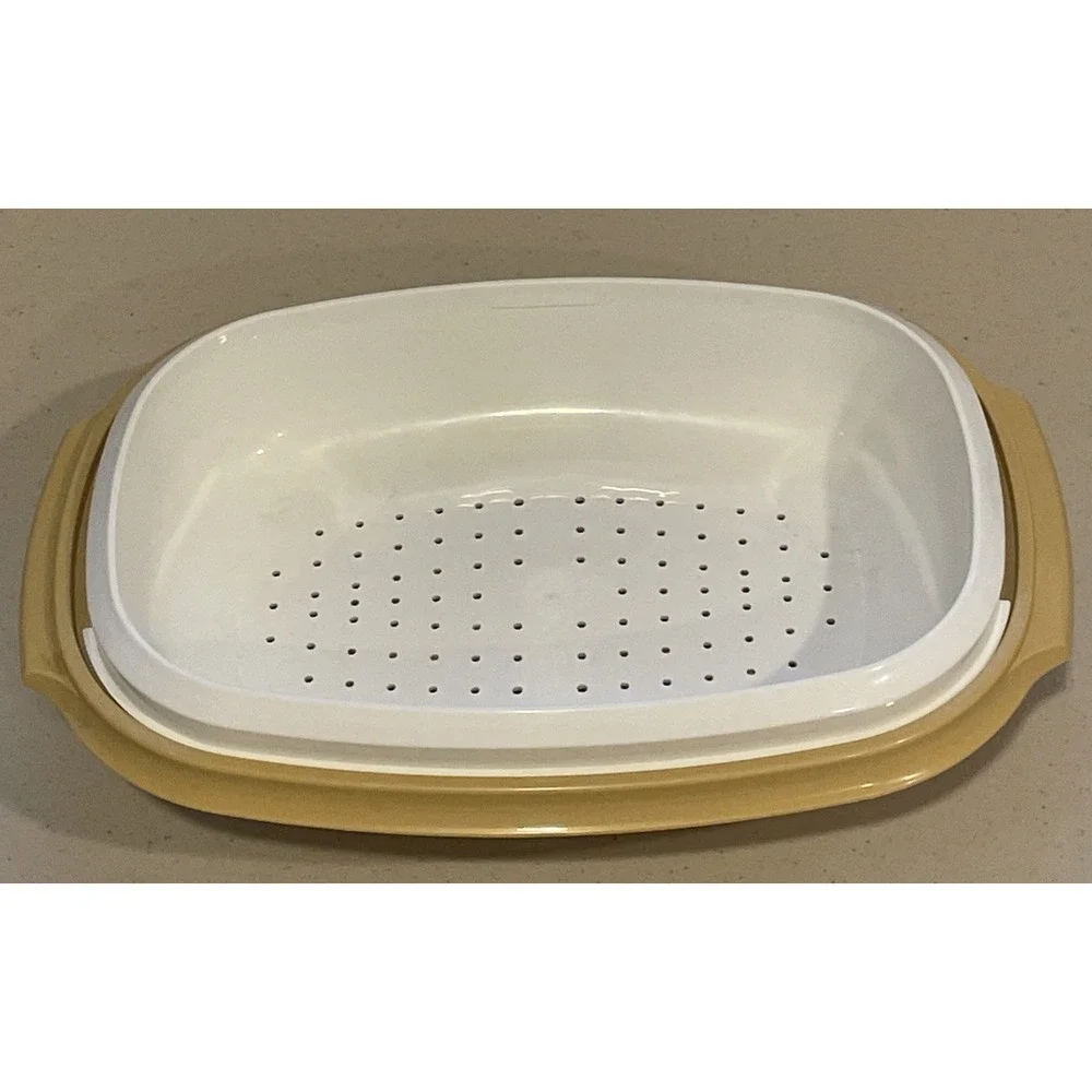 Tupperware this vintage